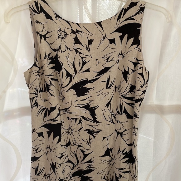 Positive Attitude Linen Blend Dress, Size 8P - Picture 2 of 5